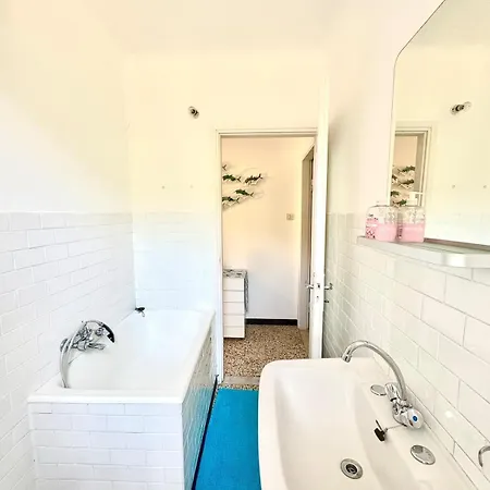 Gioiello Alle Porte Delle 5 Terre Apartamento *