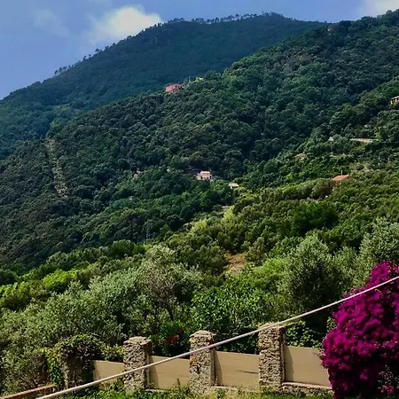 Gioiello Alle Porte Delle 5 Terre *